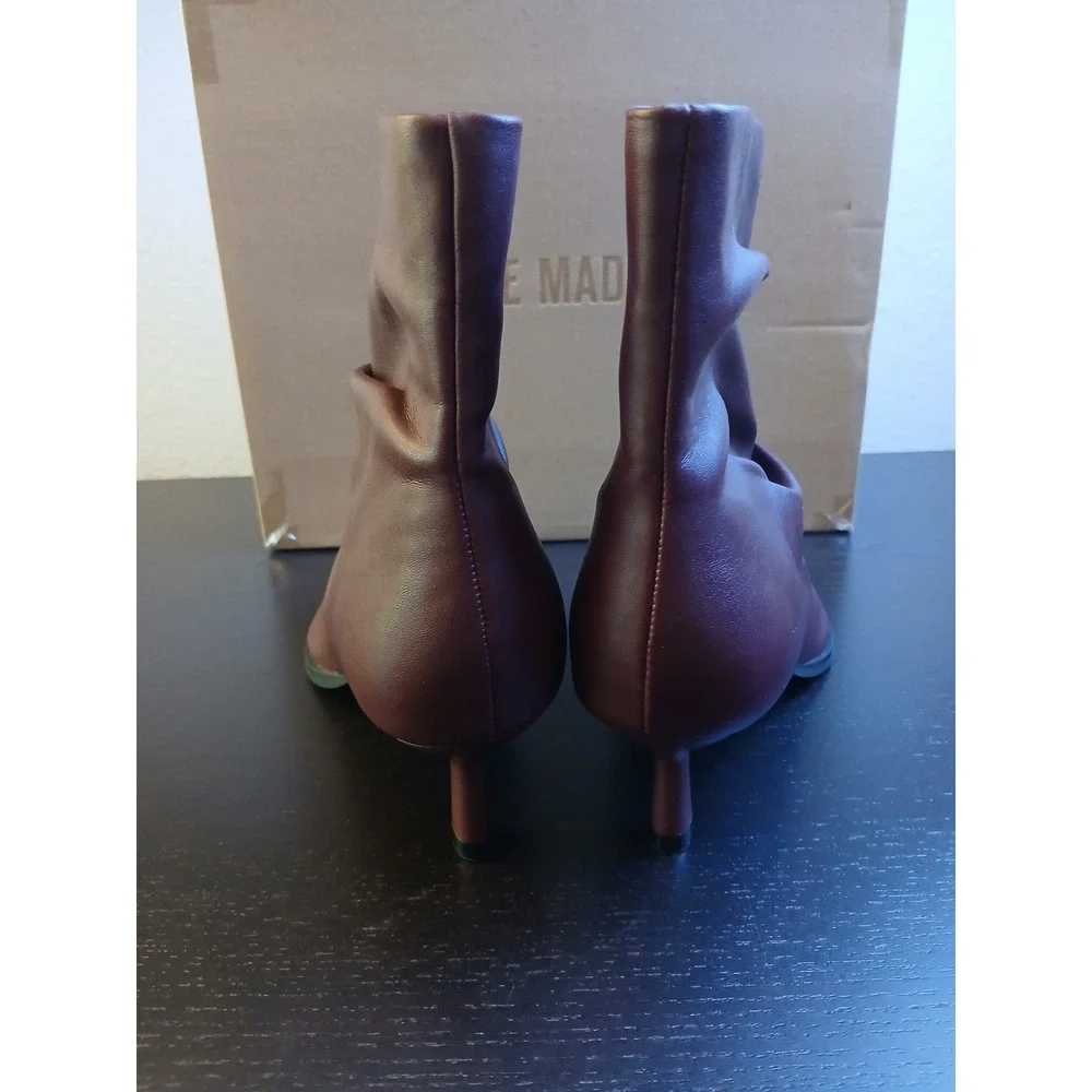 Steve Madden Maxxine Wine Burgundy Ruched Pointed Toe Kitten Heel Booties 8.5
